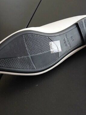 Dress flats